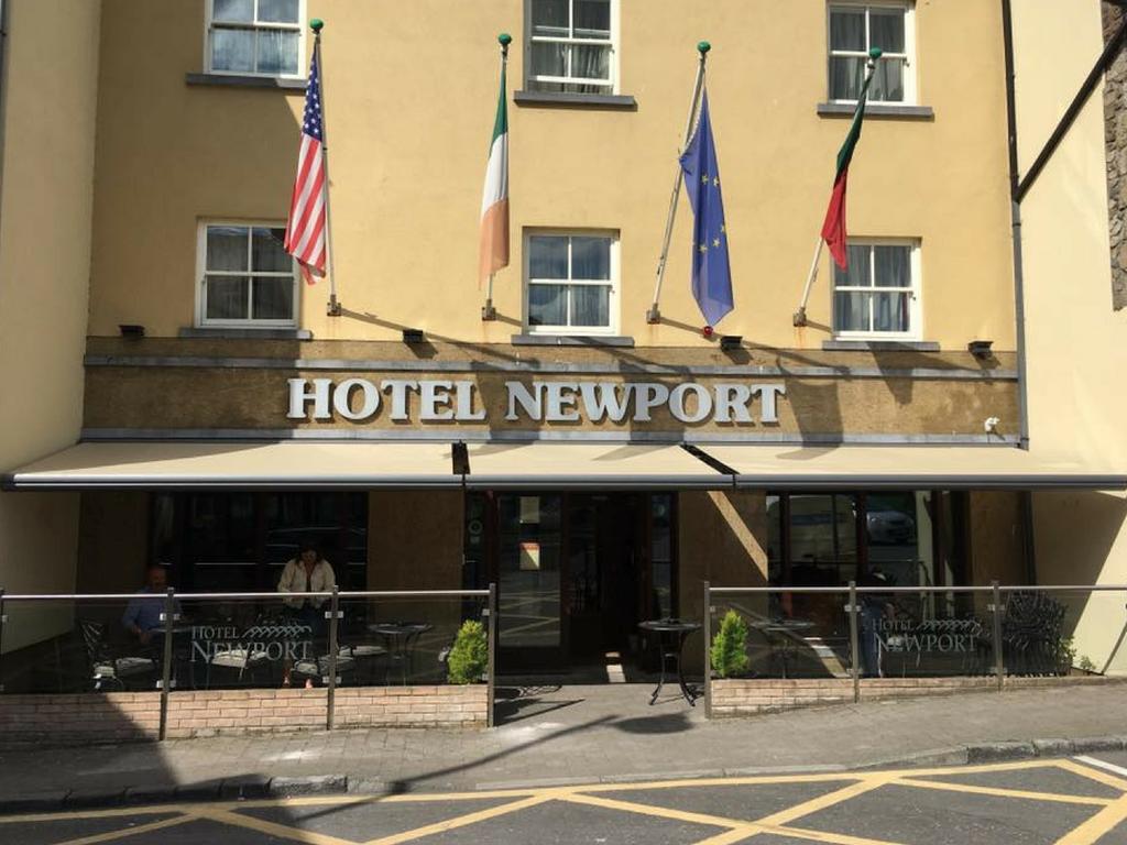 Hotel Newport Newport  Exterior photo
